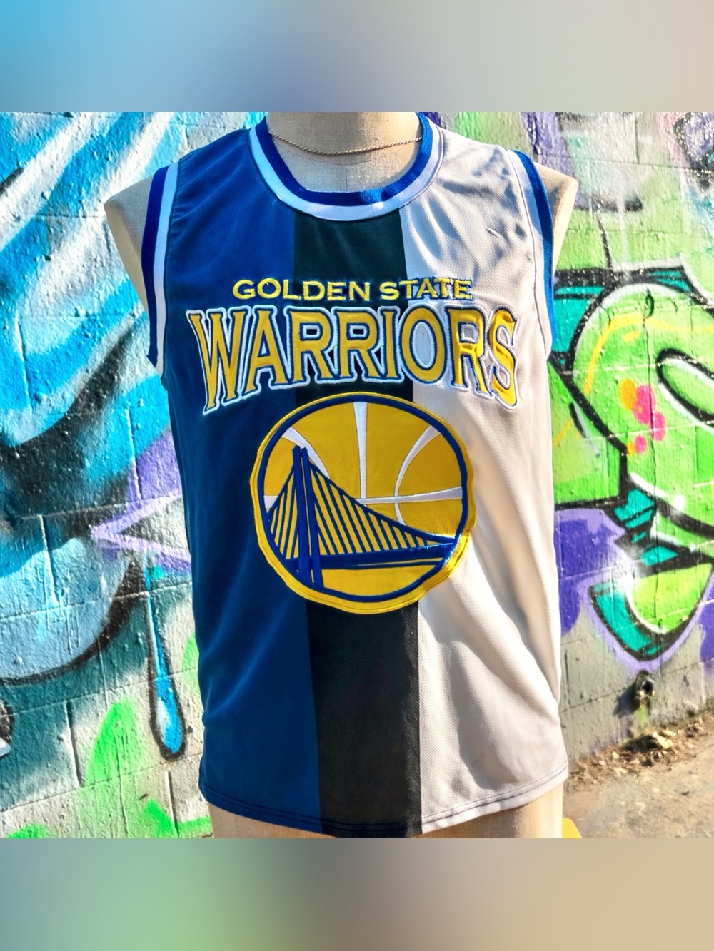 GOLDEN STATE WARRIORS Vintage Basketball Jersey size Small